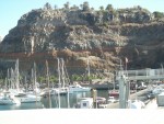 Bizarre Steilküste beim Hafen von San Sebastian auf La Gomera